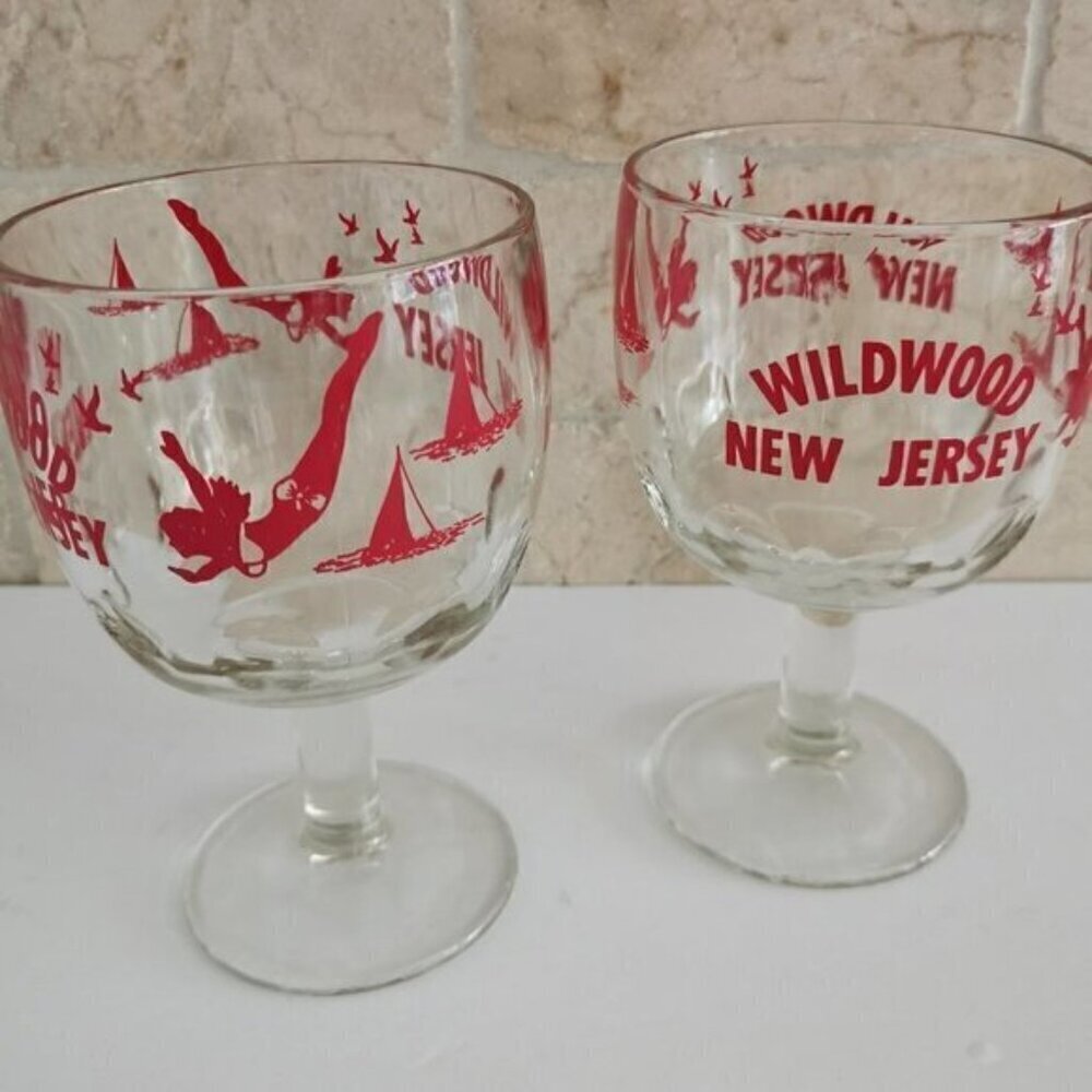 Pair of Wildwood New Jersey Drinking Glasses Vintage, Thumbprint Glass Souvenir